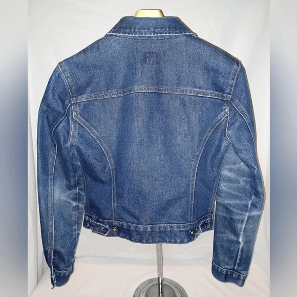 A Gap Blue Denim Jean Jacket - Picture 2 of 6